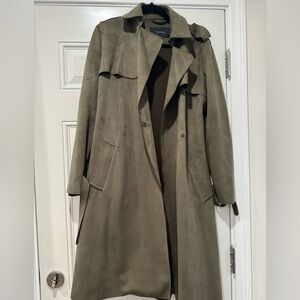 TAHARI COAT
